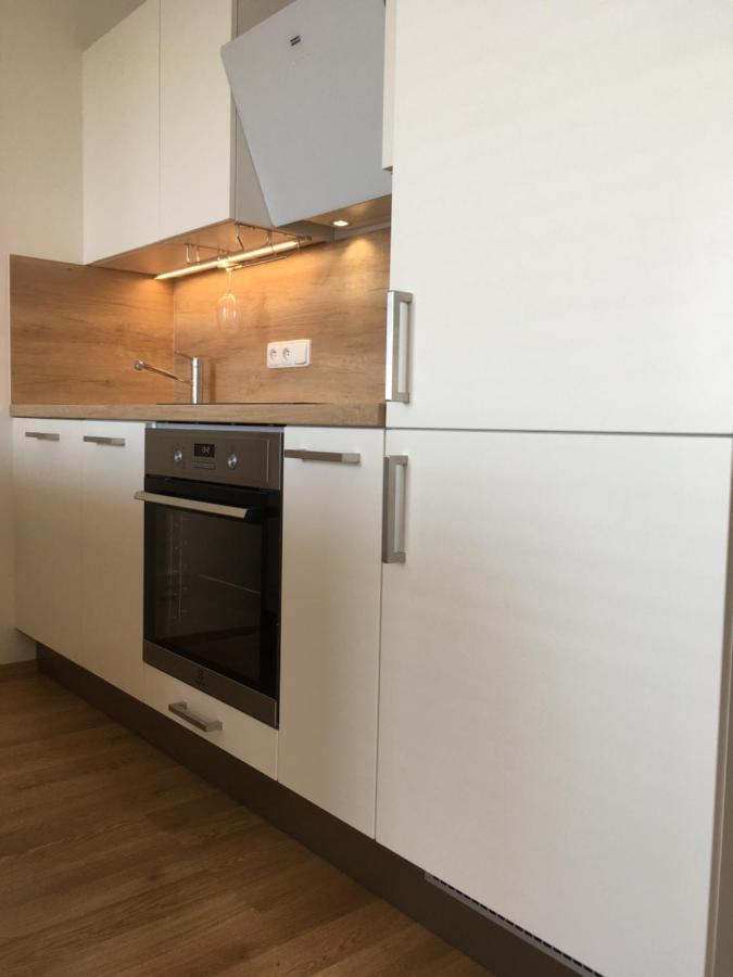 A Nice Place To Stay Apartments Praga Esterno foto