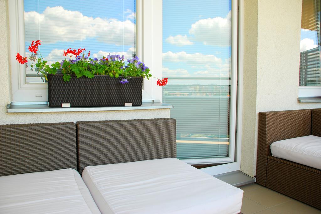 A Nice Place To Stay Apartments Praga Esterno foto