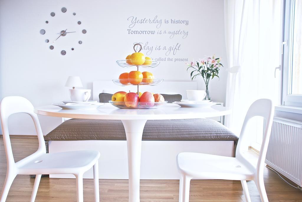 A Nice Place To Stay Apartments Praga Camera foto