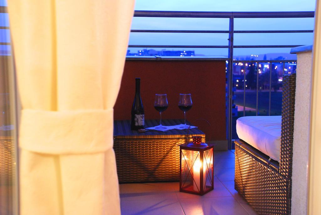 A Nice Place To Stay Apartments Praga Camera foto