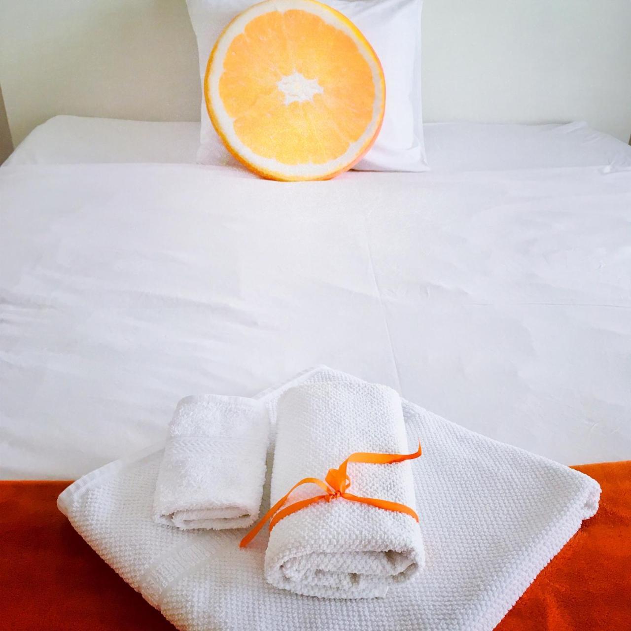 A Nice Place To Stay Apartments Praga Esterno foto